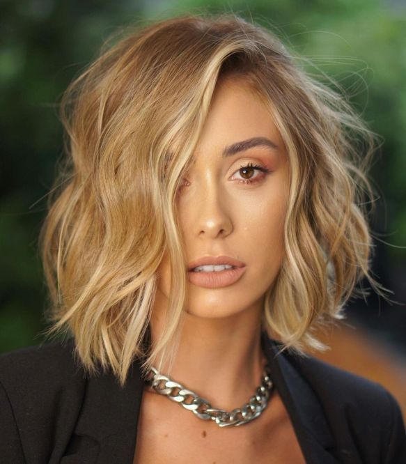 Coiffures wavy : pour un look décontracté